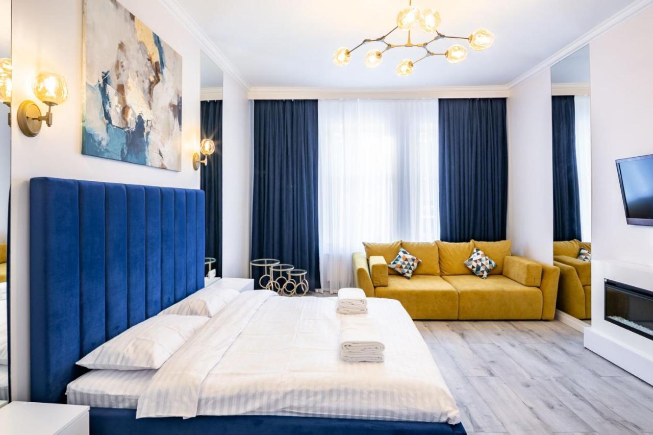 Avangard Deluxe Art Apart Lviv Exterior photo